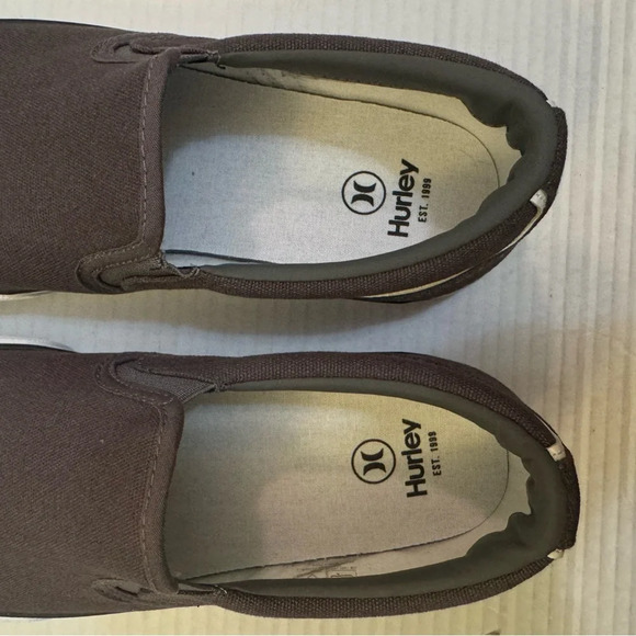 Hurley Slip On Gray Sneakers - Picture 9 of 9